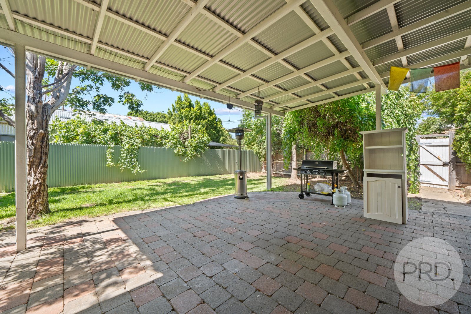 2 Donnelly Avenue WAGGA WAGGA 10