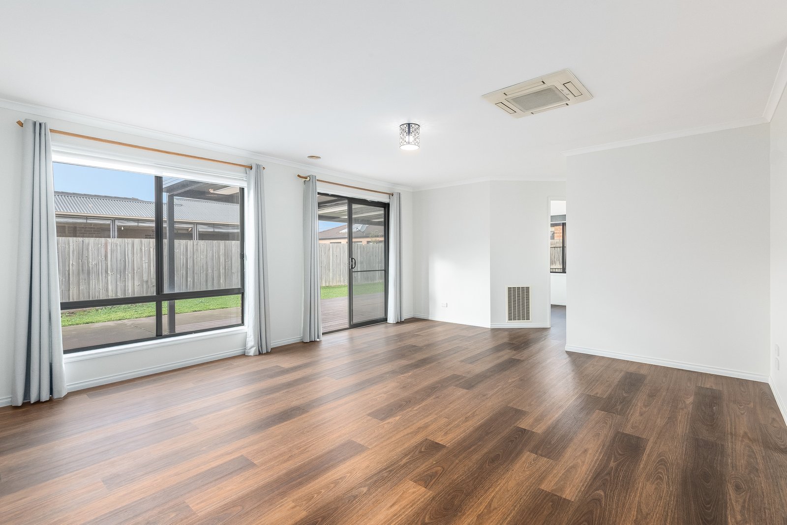 Gallery: 2 Doolin Close