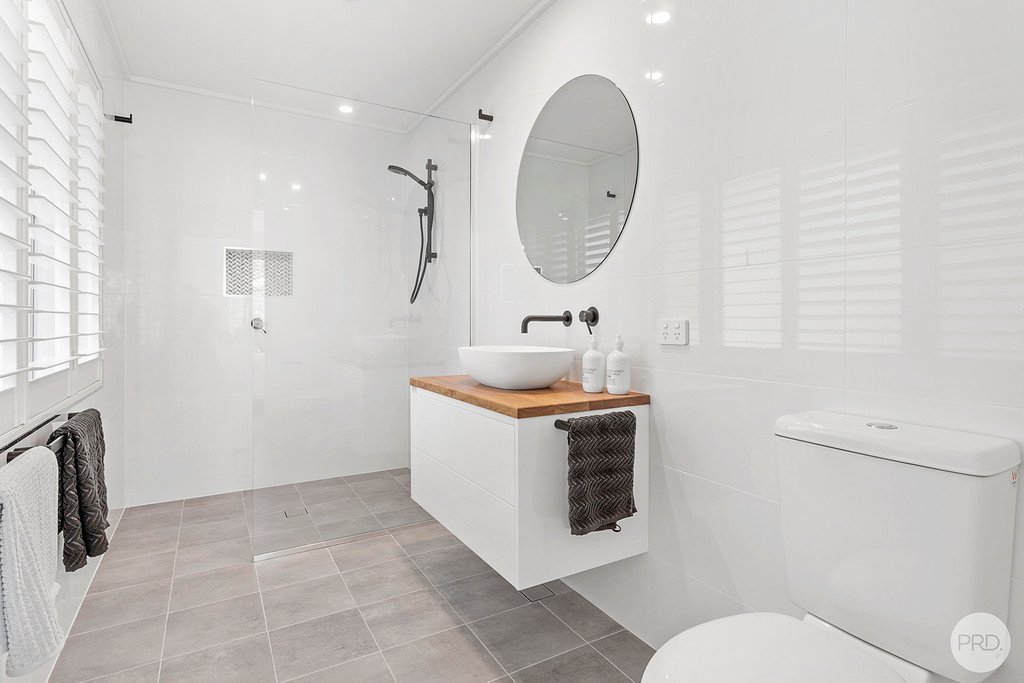 2 Drungall Avenue CORLETTE 20