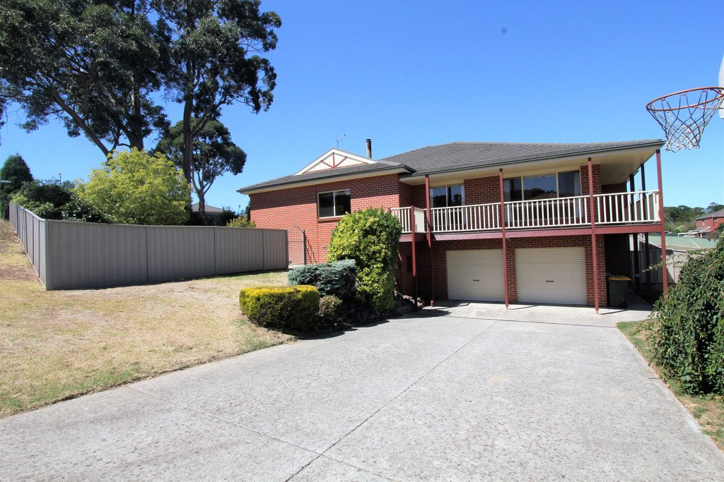 2 Duggan Street BLACK HILL 1