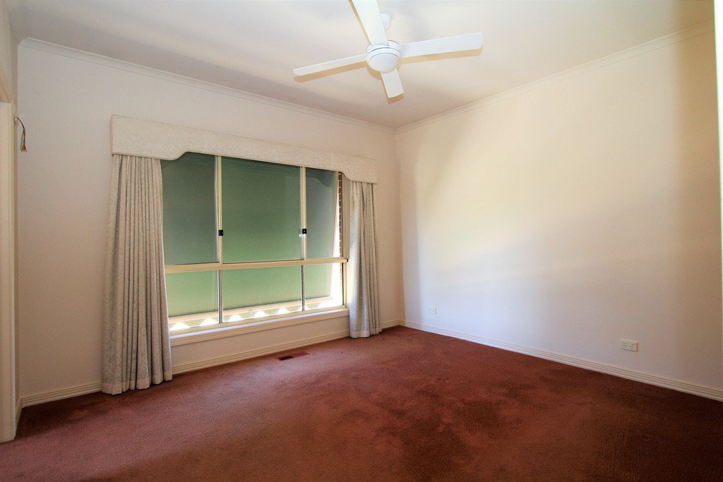 2 Duggan Street BLACK HILL 7