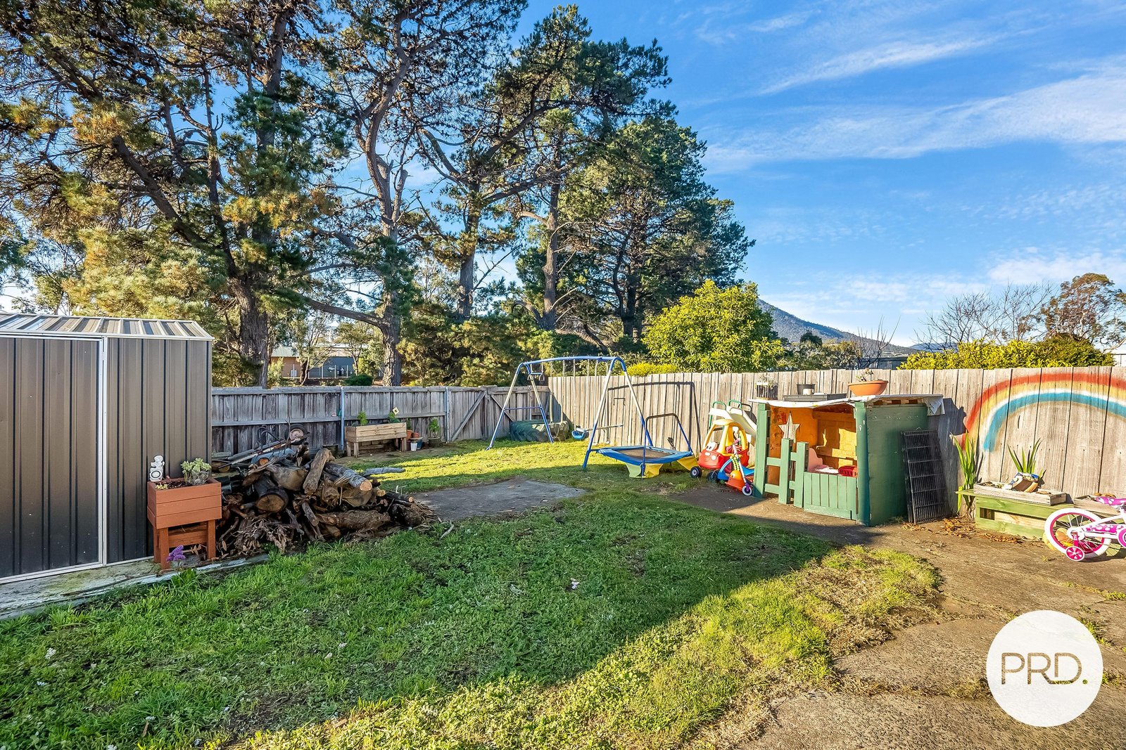 2 Eagle Street CLAREMONT 17