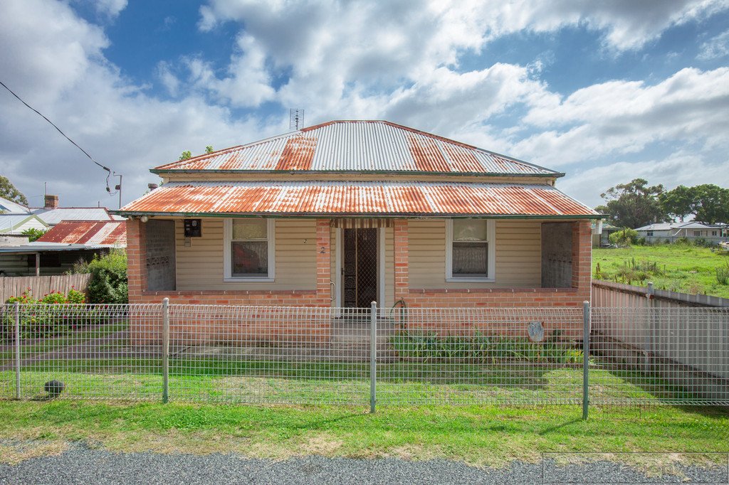2 East Street MAITLAND 1