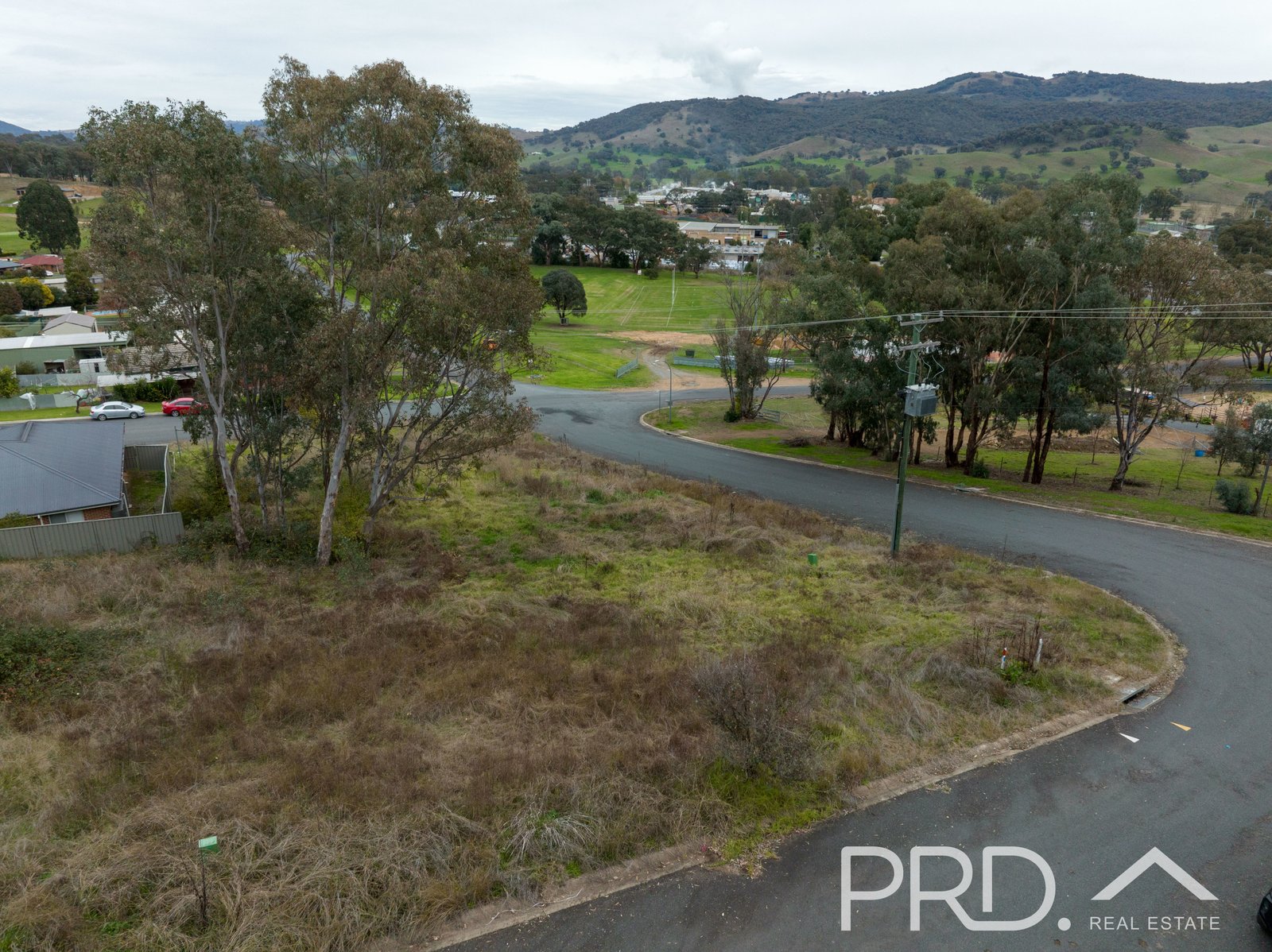 2 Eberlin Place TUMUT 3