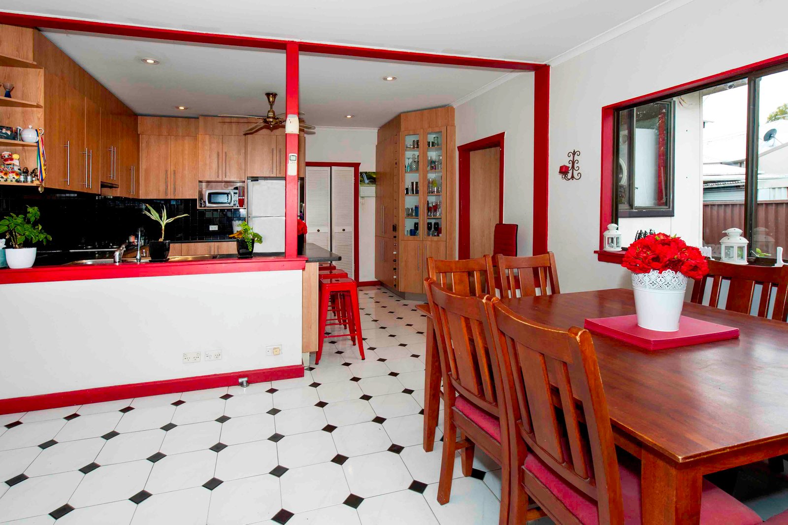 2 Edgehill Avenue BOTANY 3