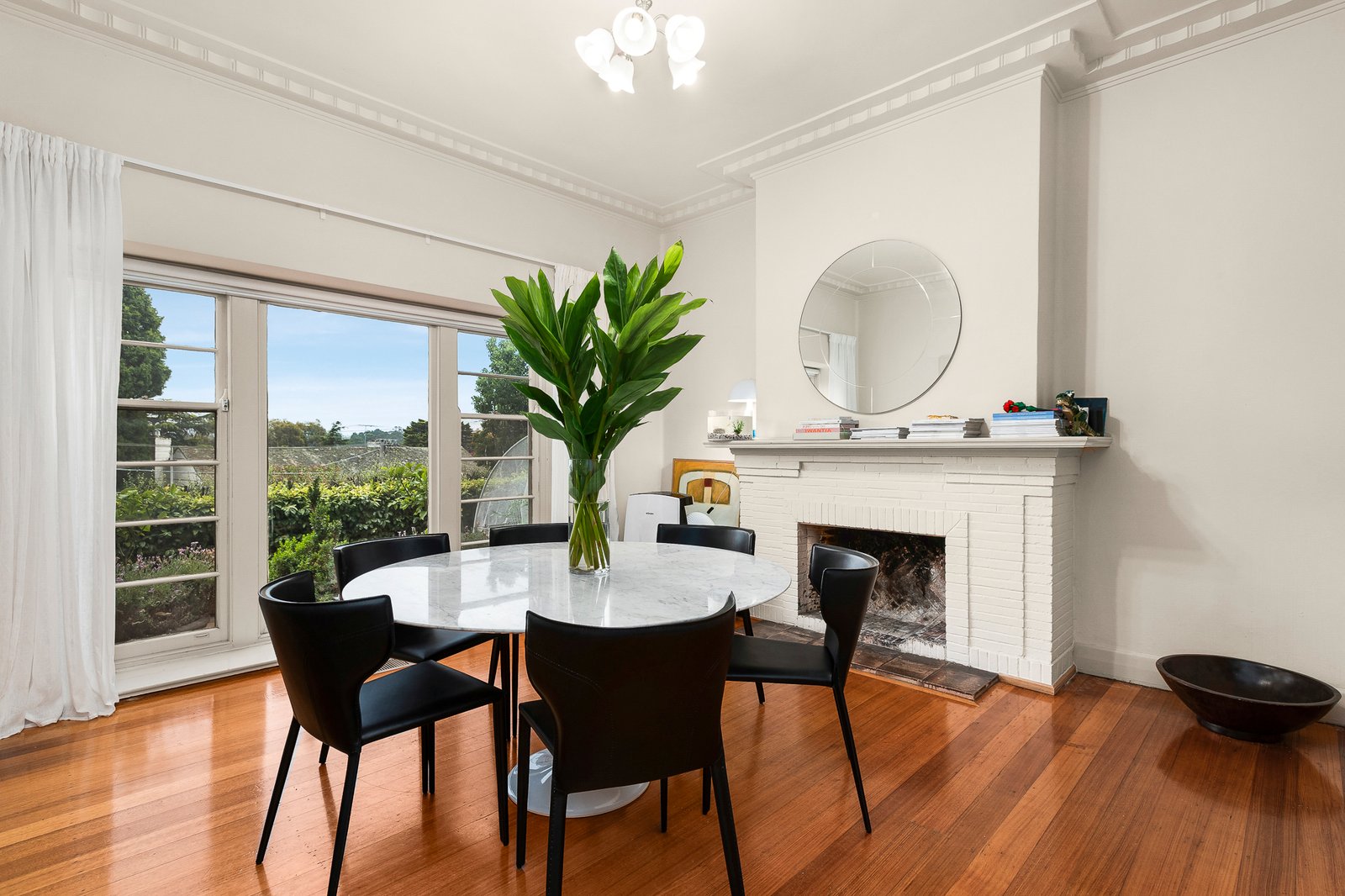 Real Estate and Property in 2 Edzell Avenue, Toorak, VIC