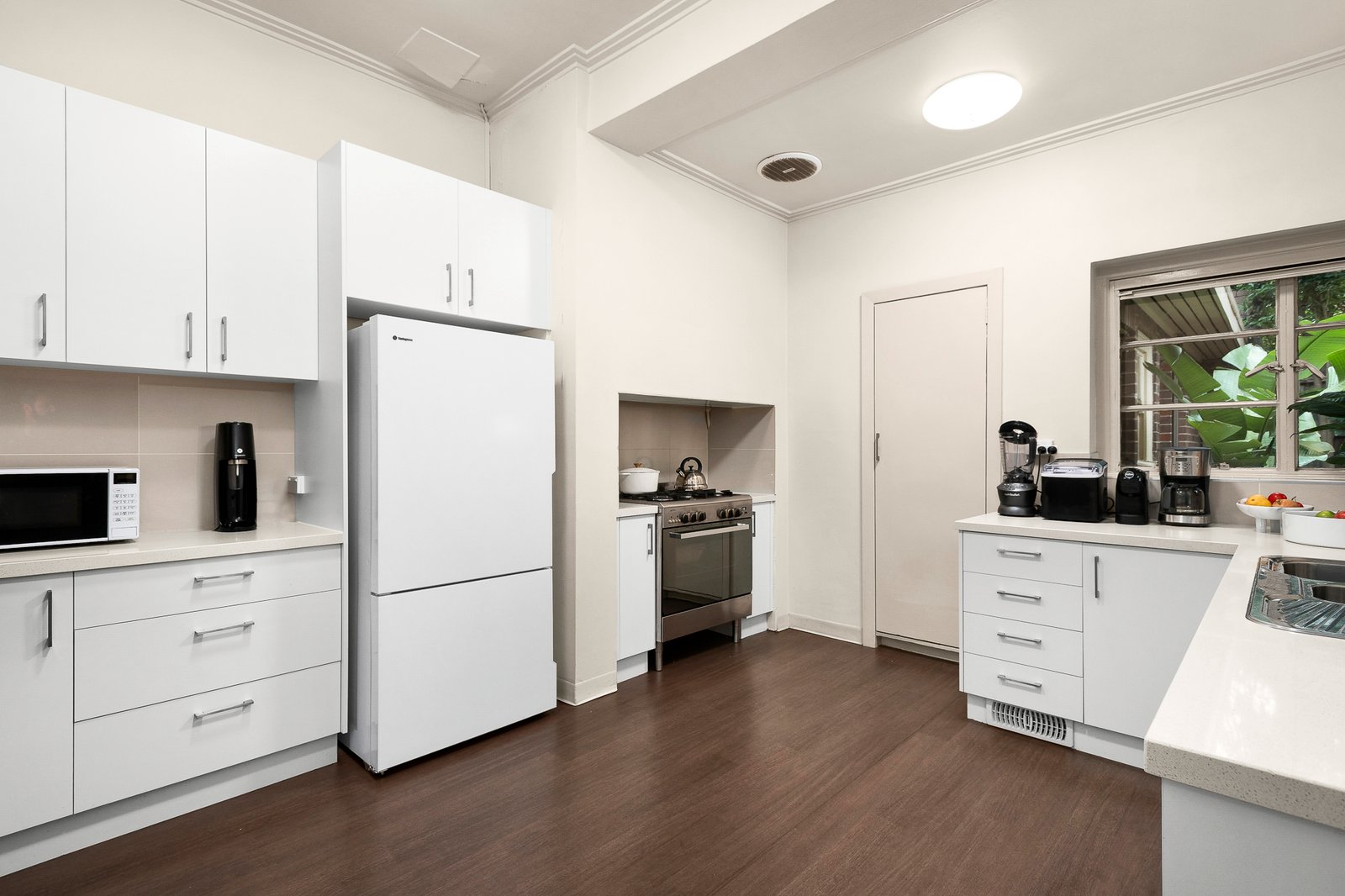 Real Estate and Property in 2 Edzell Avenue, Toorak, VIC