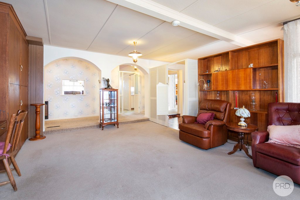 2 El Ramleh Avenue WENDOUREE 4