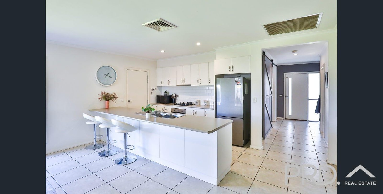 2 Ella-Mae Court RED CLIFFS 3