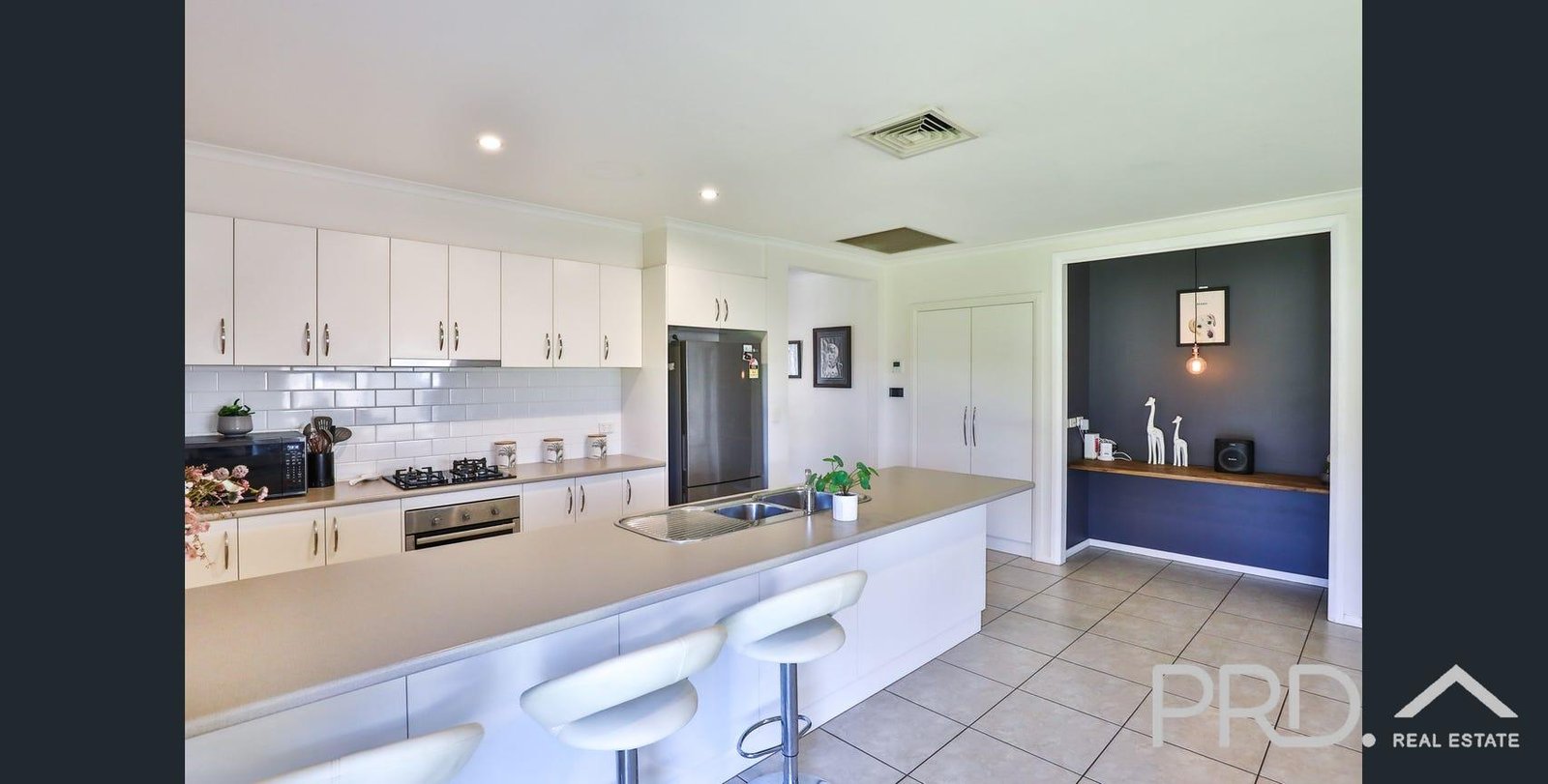 2 Ella-Mae Court RED CLIFFS 4