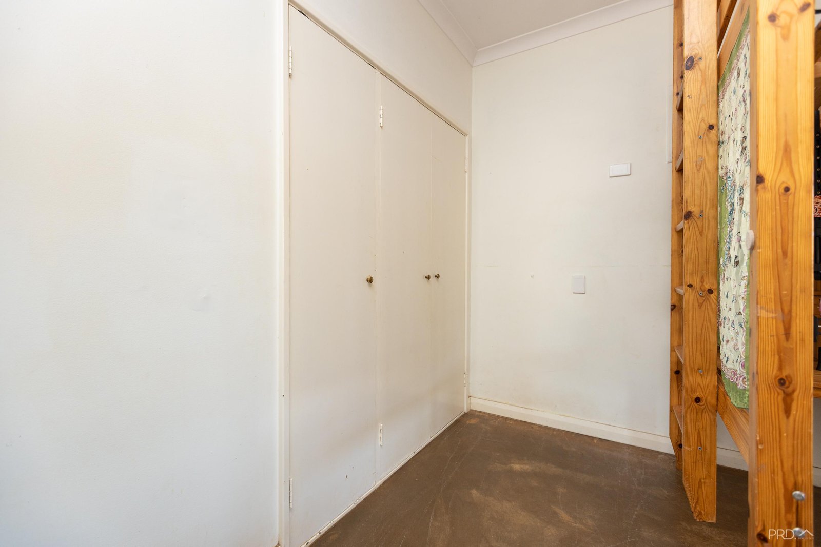 2 Ellies Court BROOME 16