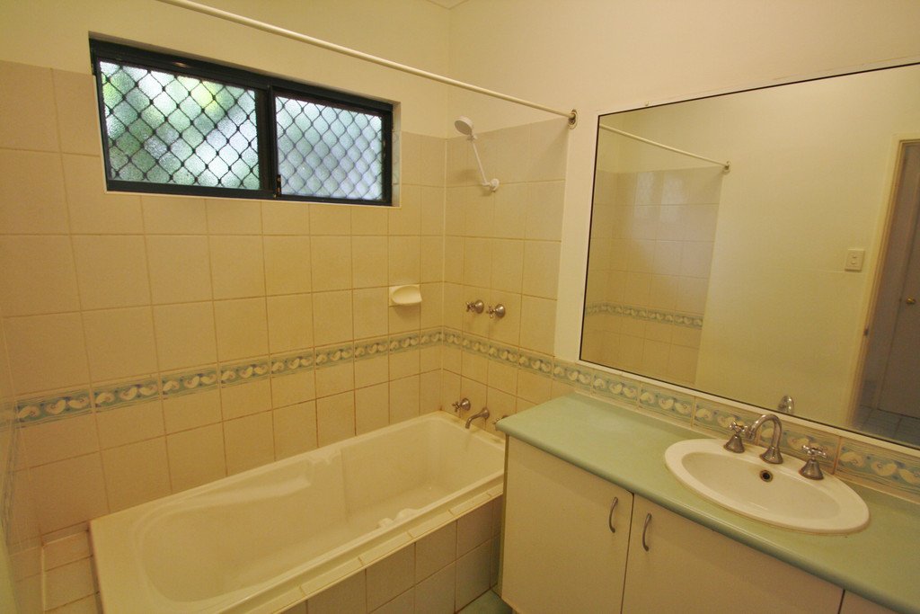 2 Ellies Court BROOME 7