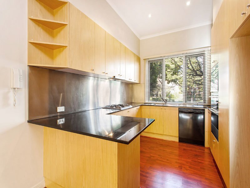 Gallery: 2 Ellinis Mews
