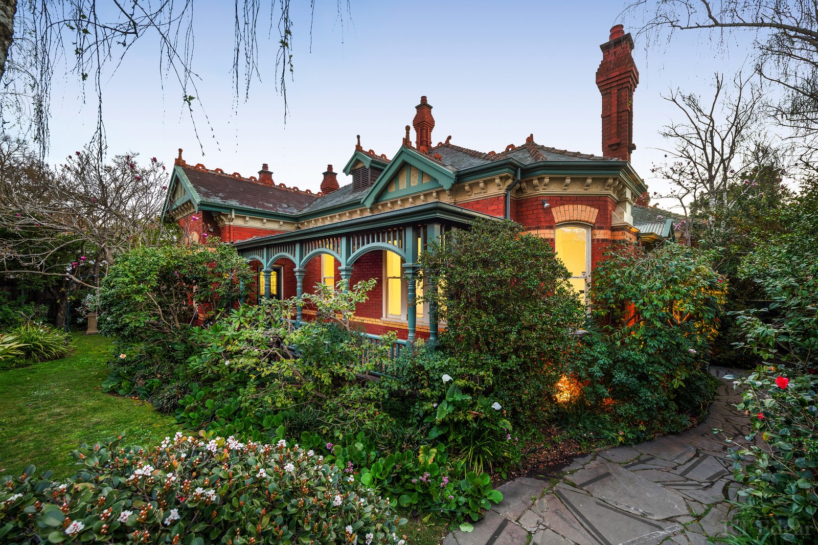 Real Estate and Property in 2 Elmie Street, Hawthorn, VIC
