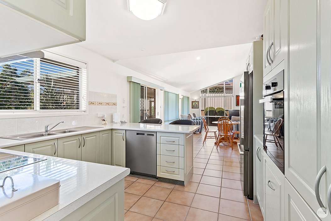 2 Endeavour Place SALAMANDER BAY 1