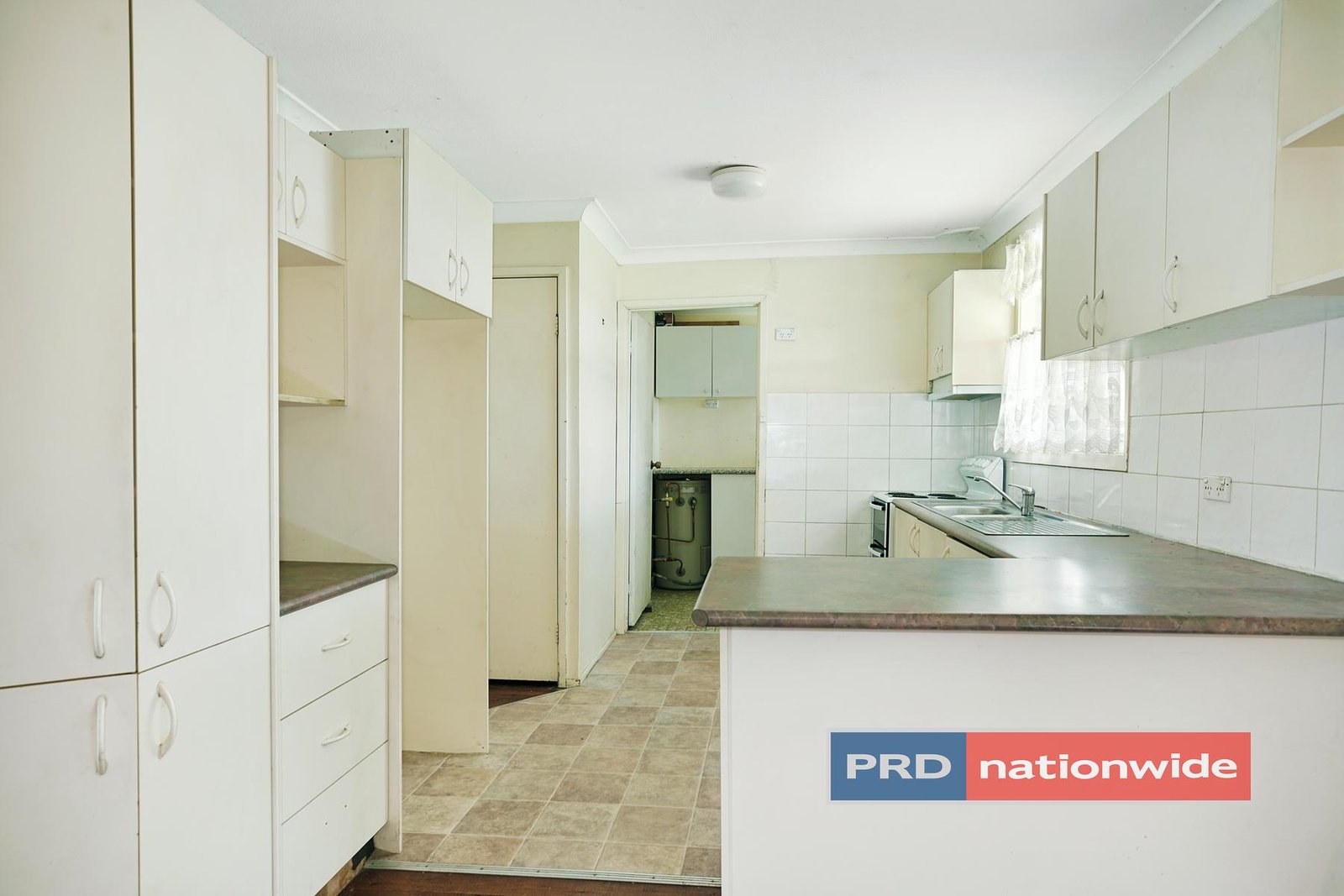 2 Endgate Glen WERRINGTON DOWNS 4