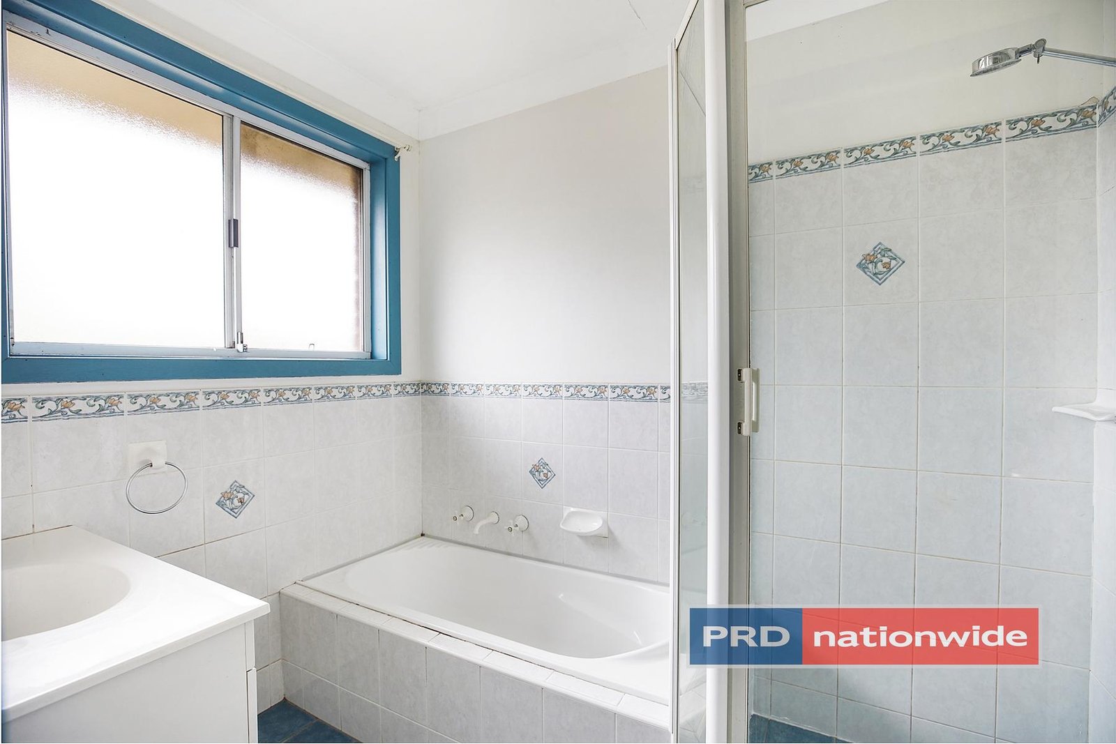 2 Endgate Glen WERRINGTON DOWNS 5