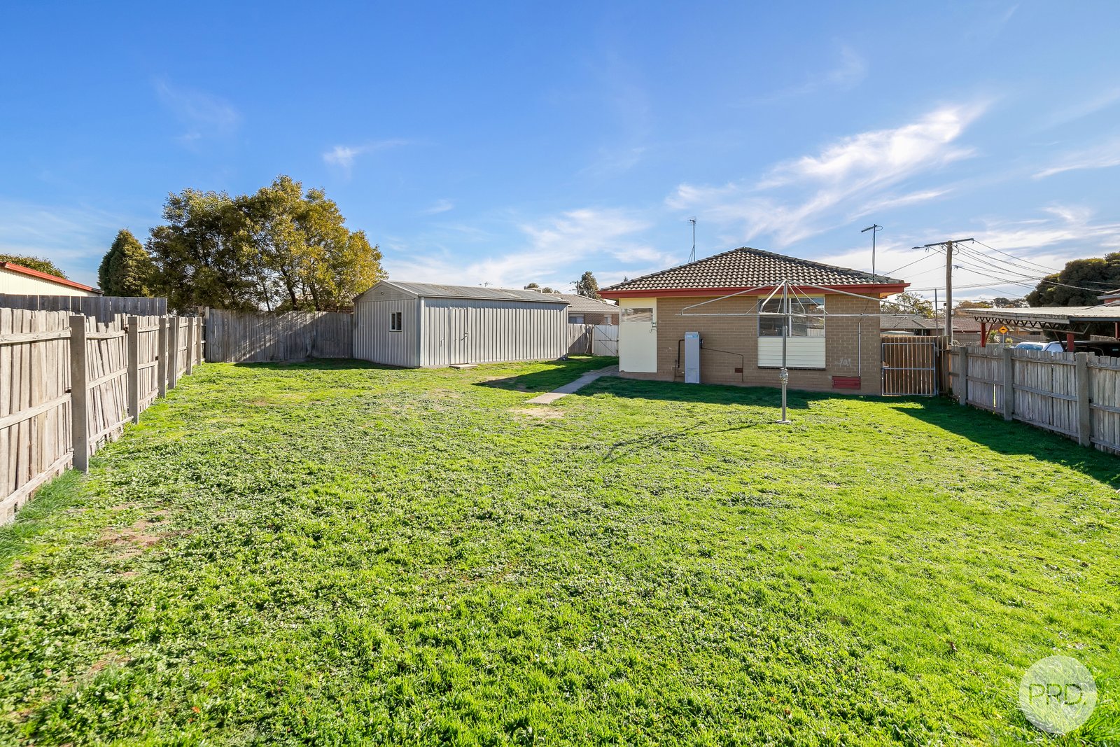 2 Erica Street WENDOUREE 12