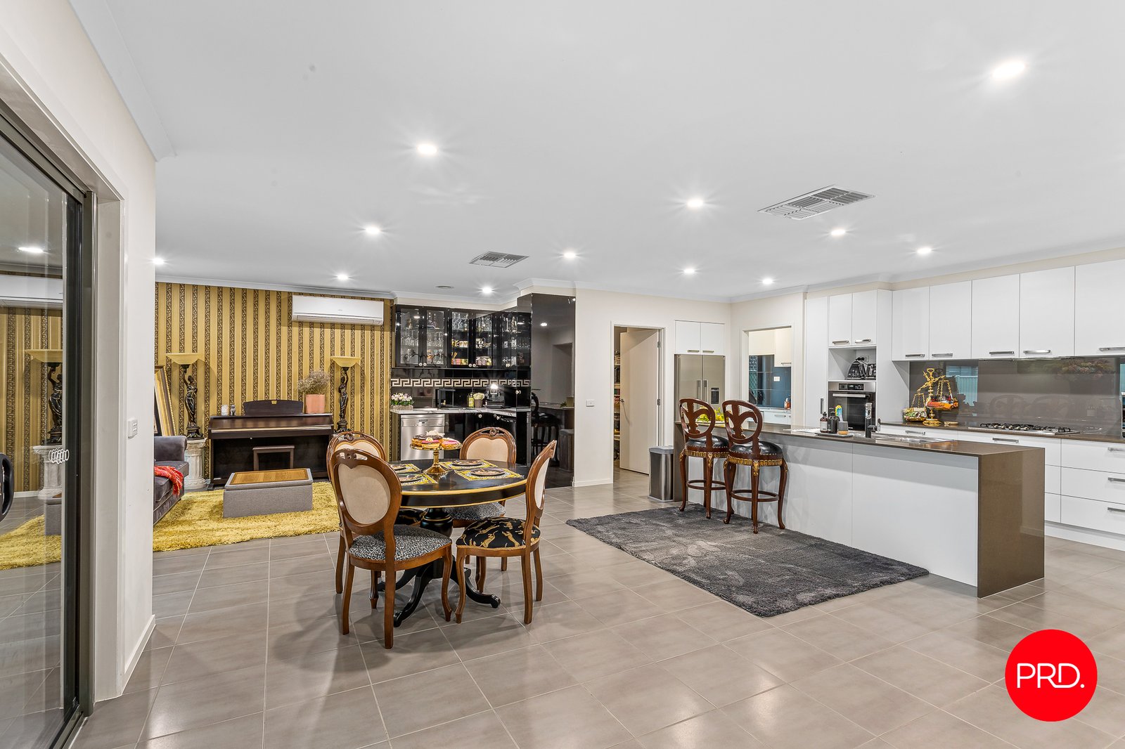 2 Erin Court MAIDEN GULLY 12