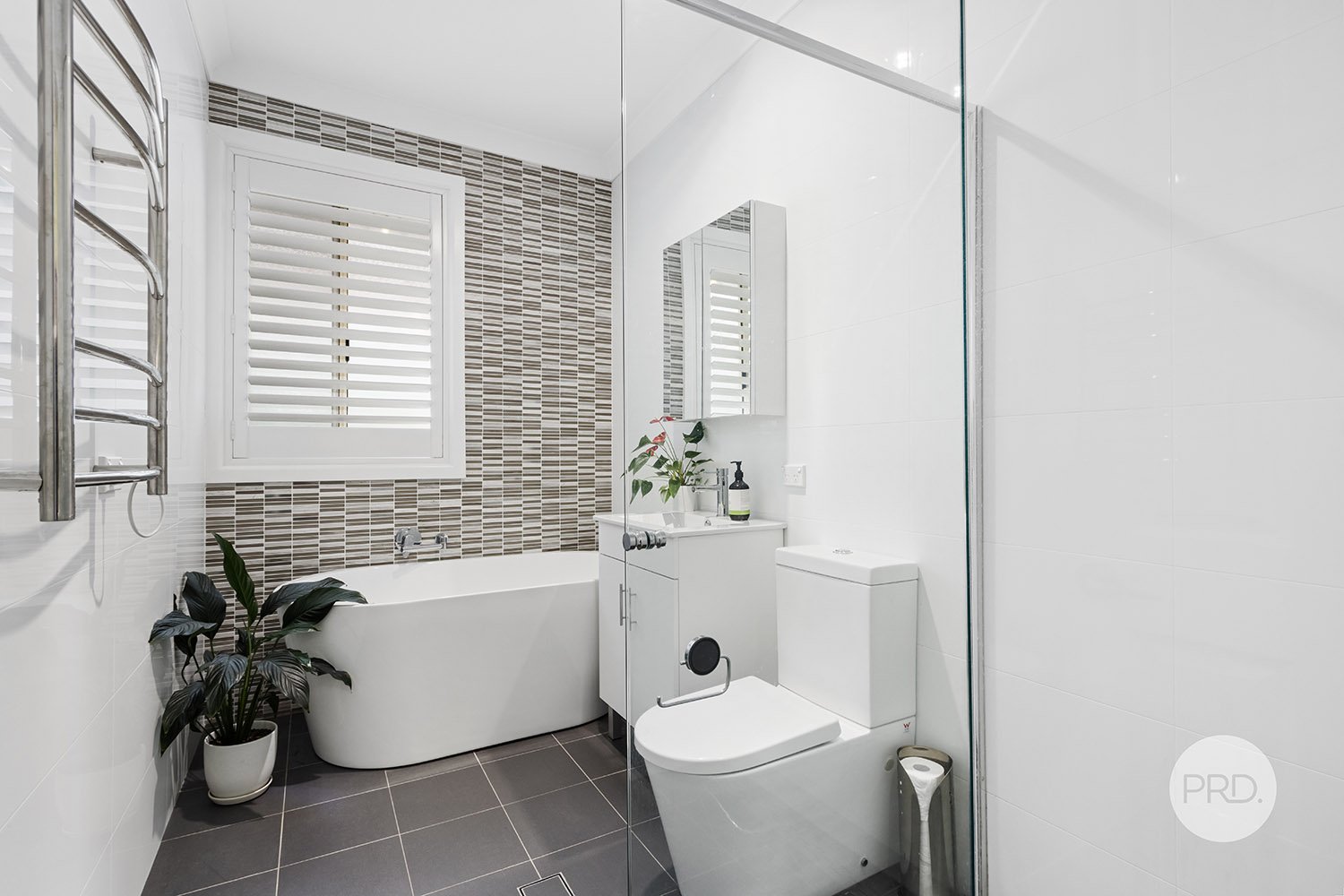 2 Evans Street PEAKHURST 7