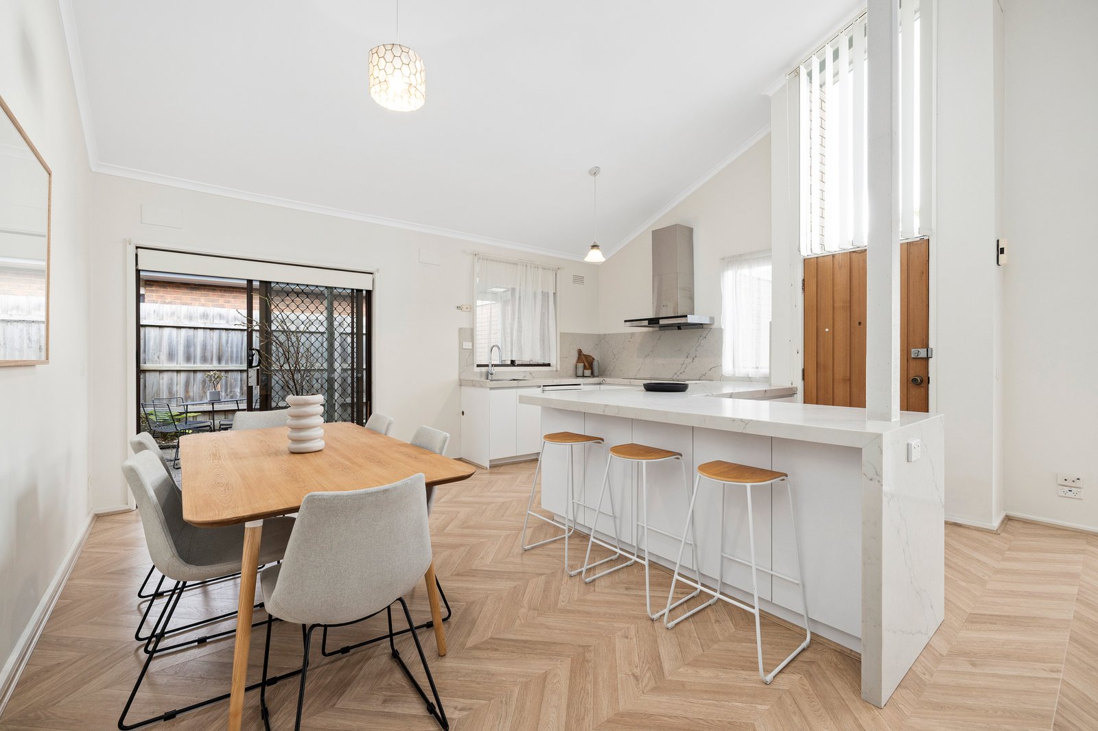 Gallery: 2 Everest Drive