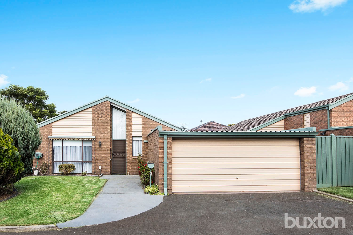 Gallery: 2 Everest Drive