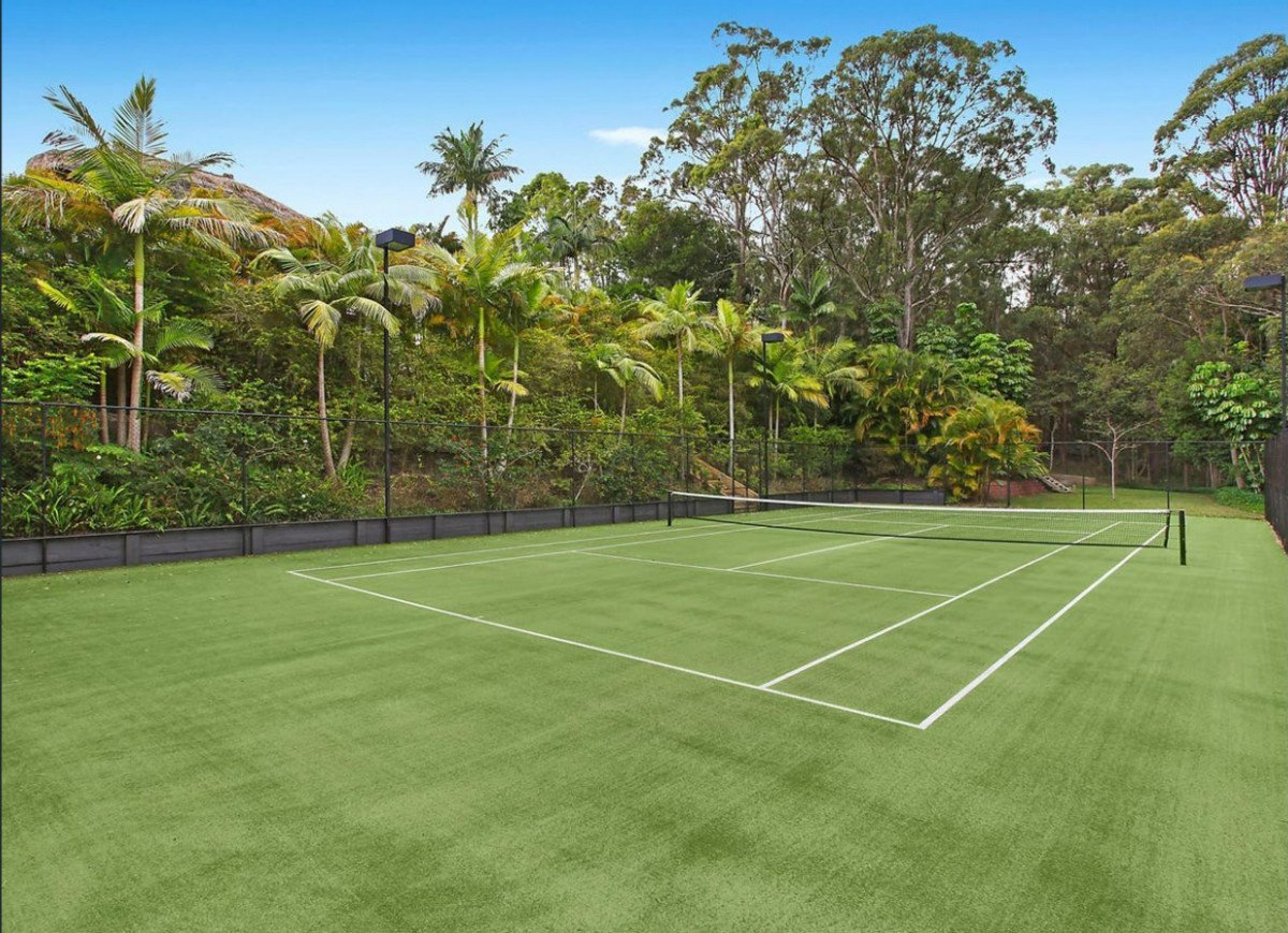 2 Evergreen Drive Elanora 15