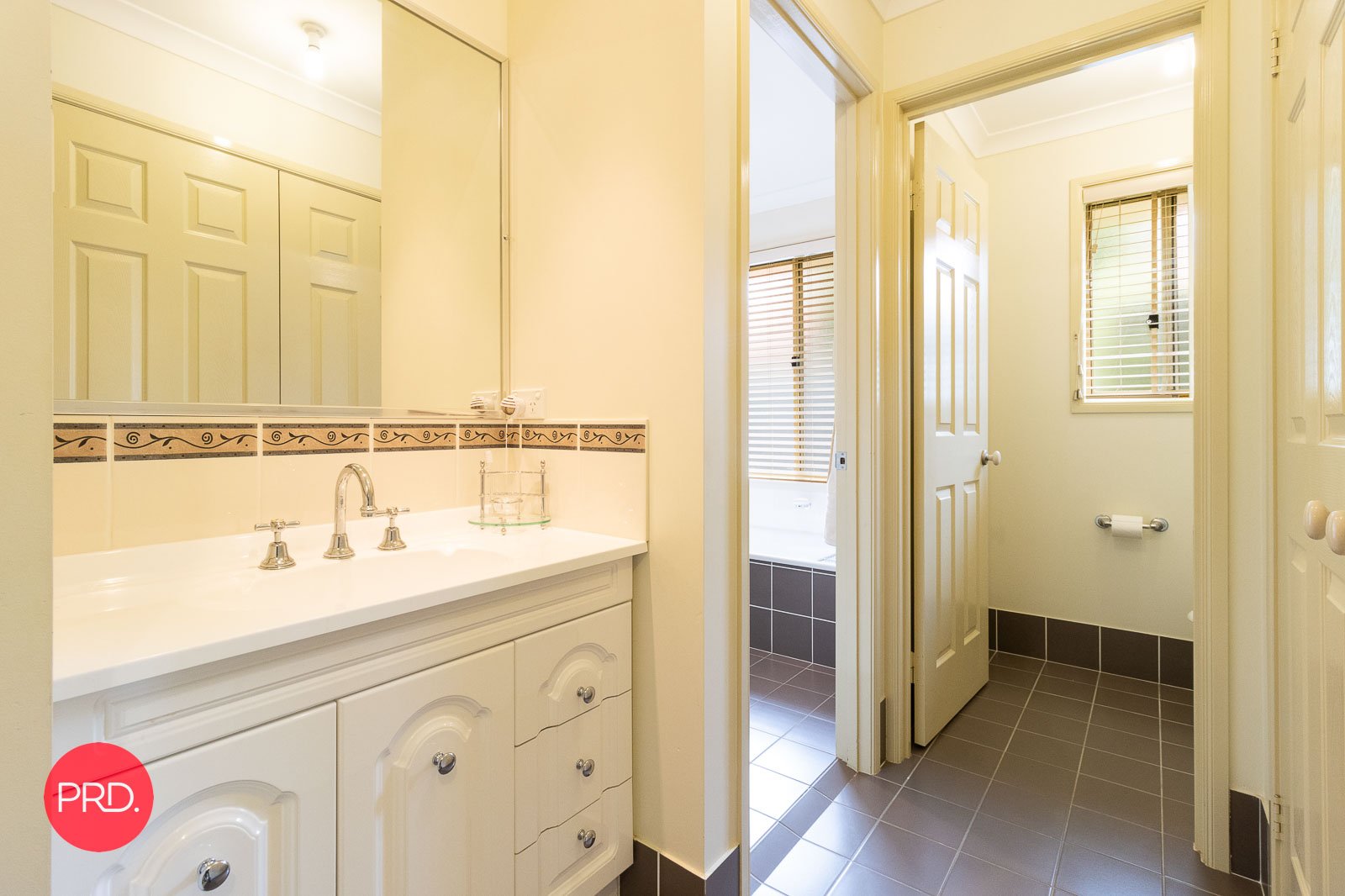 2 Eyre Street BUNGENDORE 20