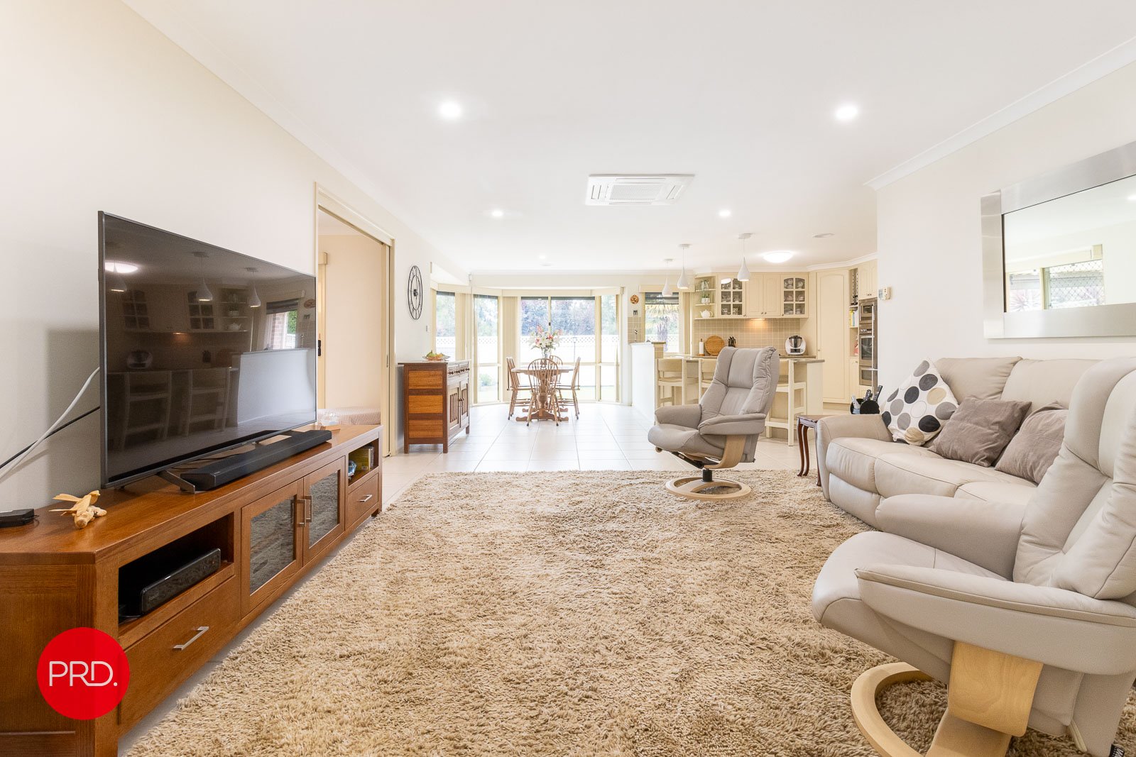 2 Eyre Street BUNGENDORE 23