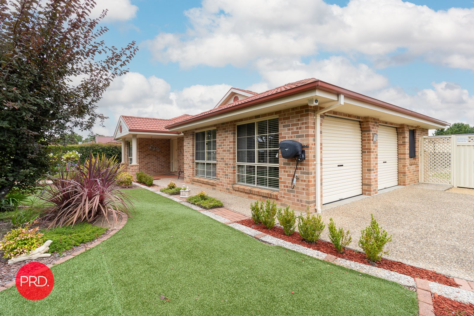 2 Eyre Street BUNGENDORE 34