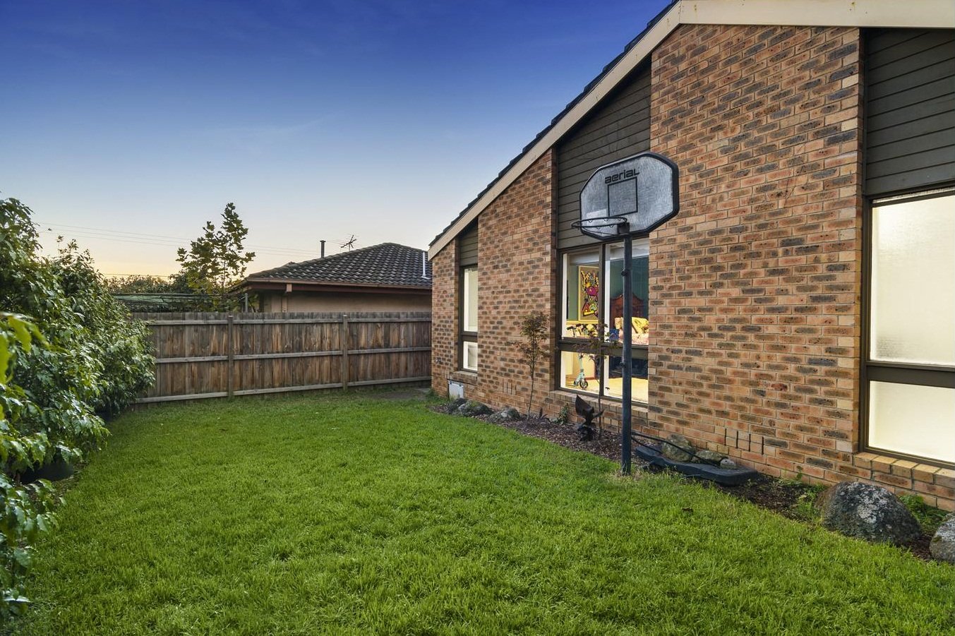 2 Fairmount Road, Hawthorn East RT Edgar