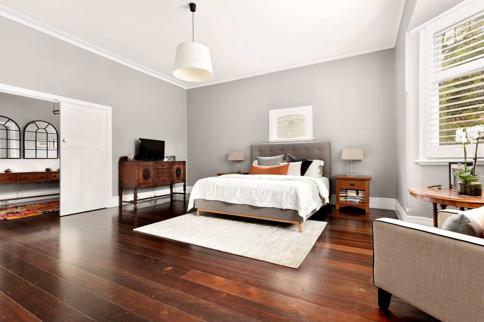 Real Estate and Property in 2 Fairview Grove, Glen Iris, VIC