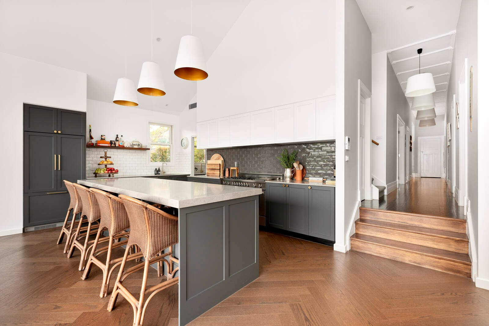 Real Estate and Property in 2 Fairview Grove, Glen Iris, VIC