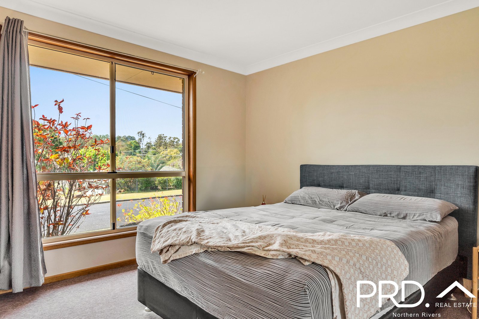 2 Fairway Drive CASINO 9