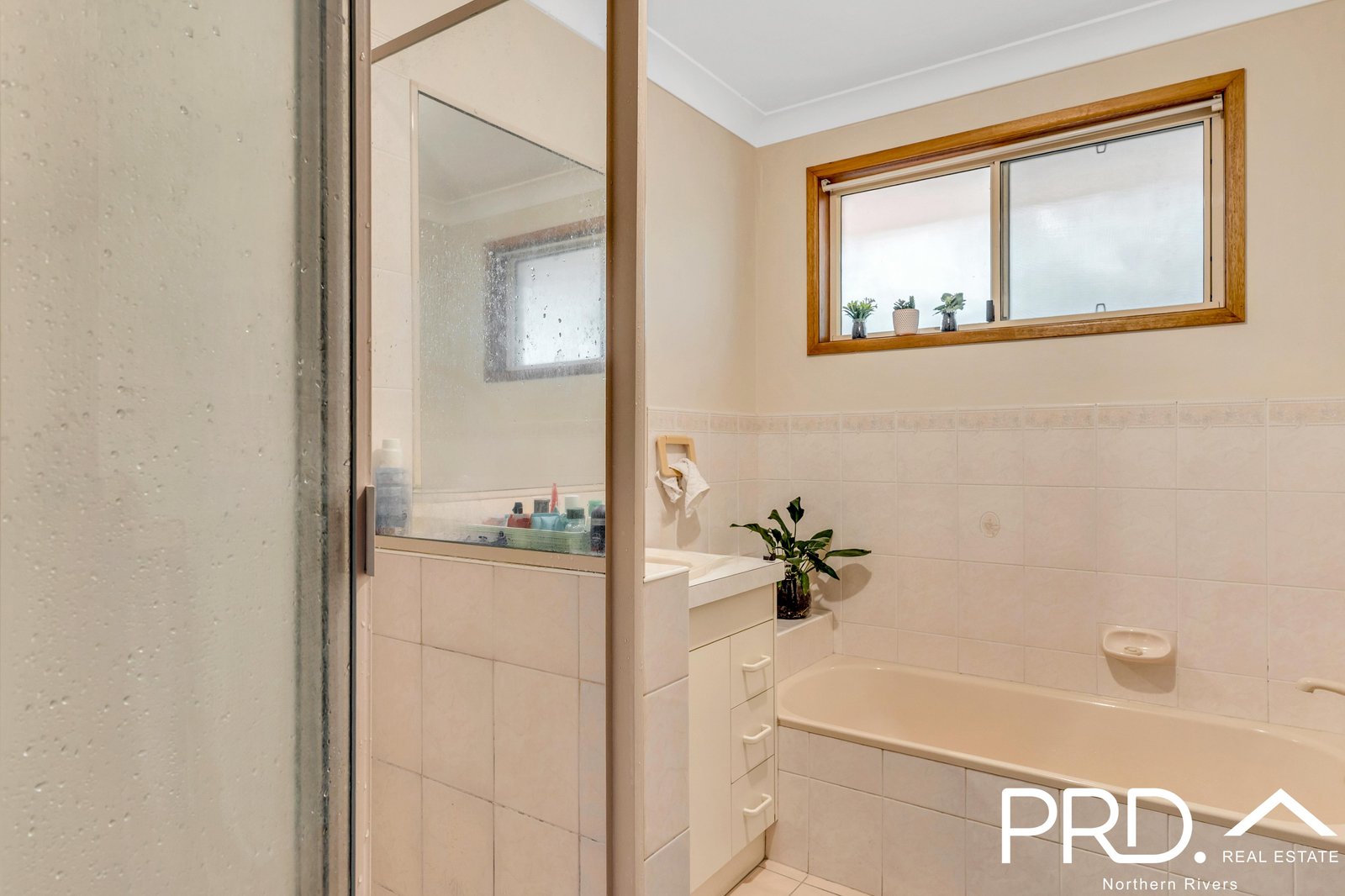 2 Fairway Drive CASINO 12