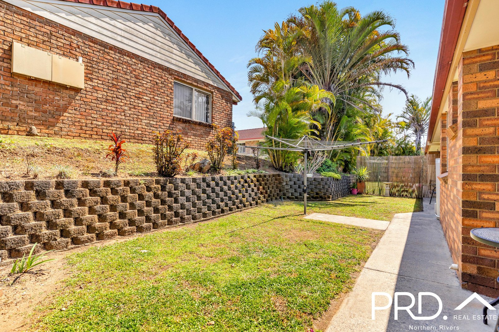 2 Fairway Drive CASINO 27