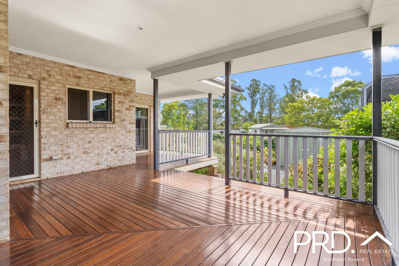 2 Farm Place CASINO 3