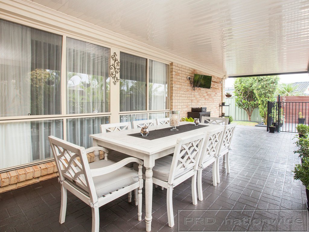 2 Featherwood Place THORNTON 17