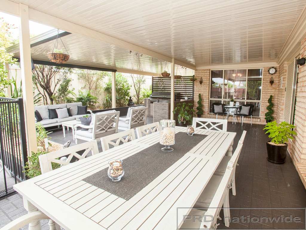 2 Featherwood Place THORNTON 19