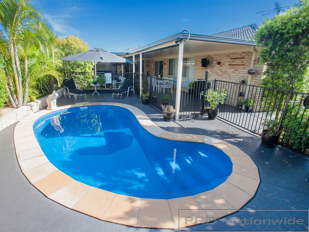 2 Featherwood Place THORNTON 25