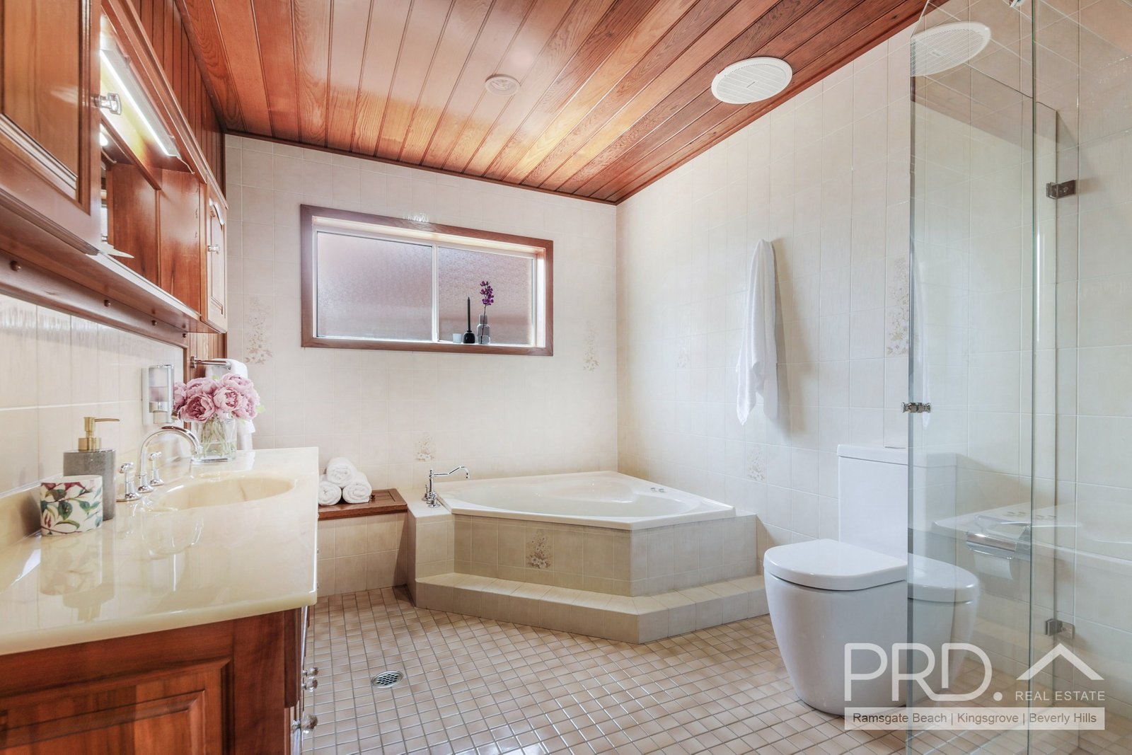 2 Fenwick Avenue ROSELANDS 14