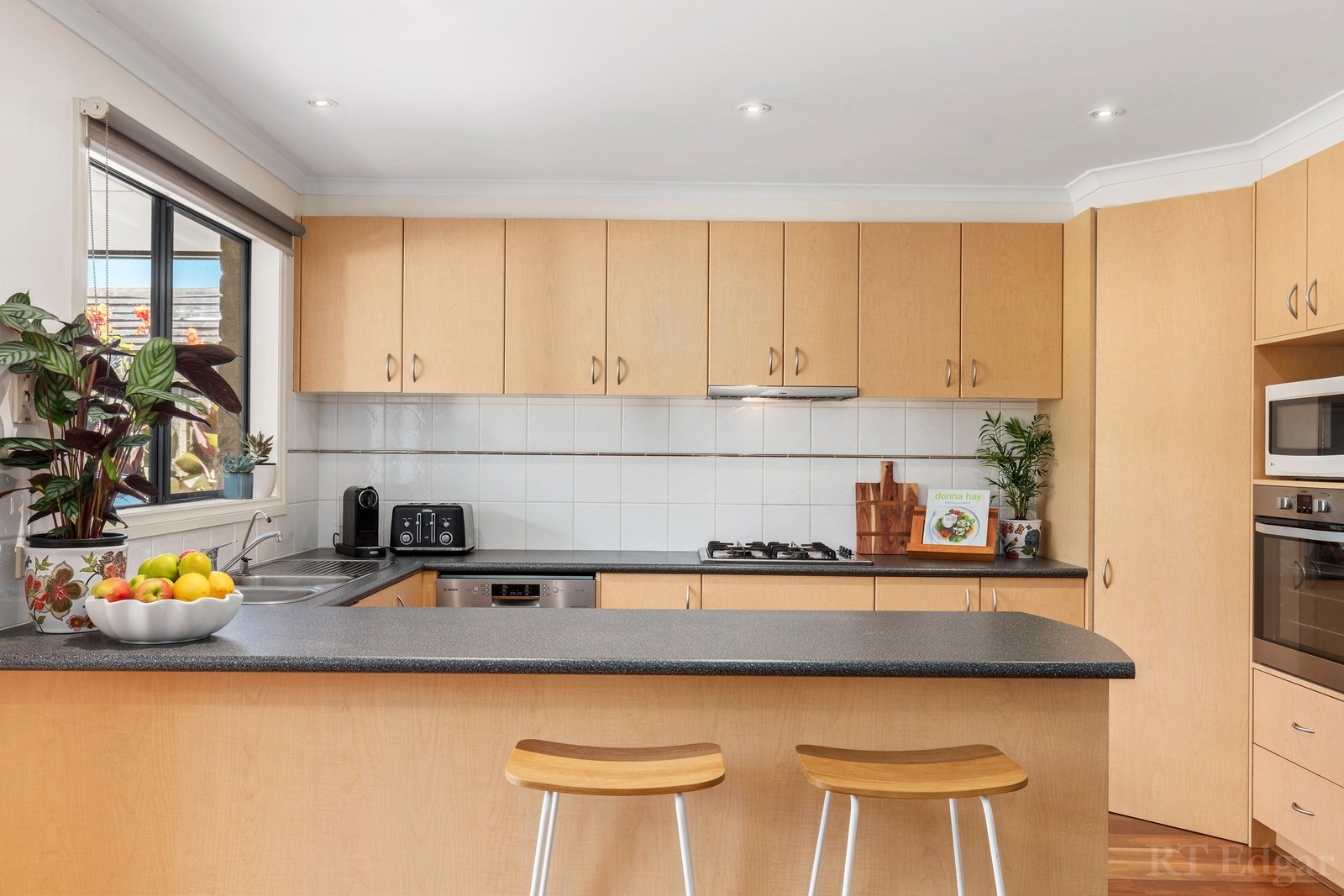 Real Estate and Property in 2 Fernwood Court, Ocean Grove, VIC