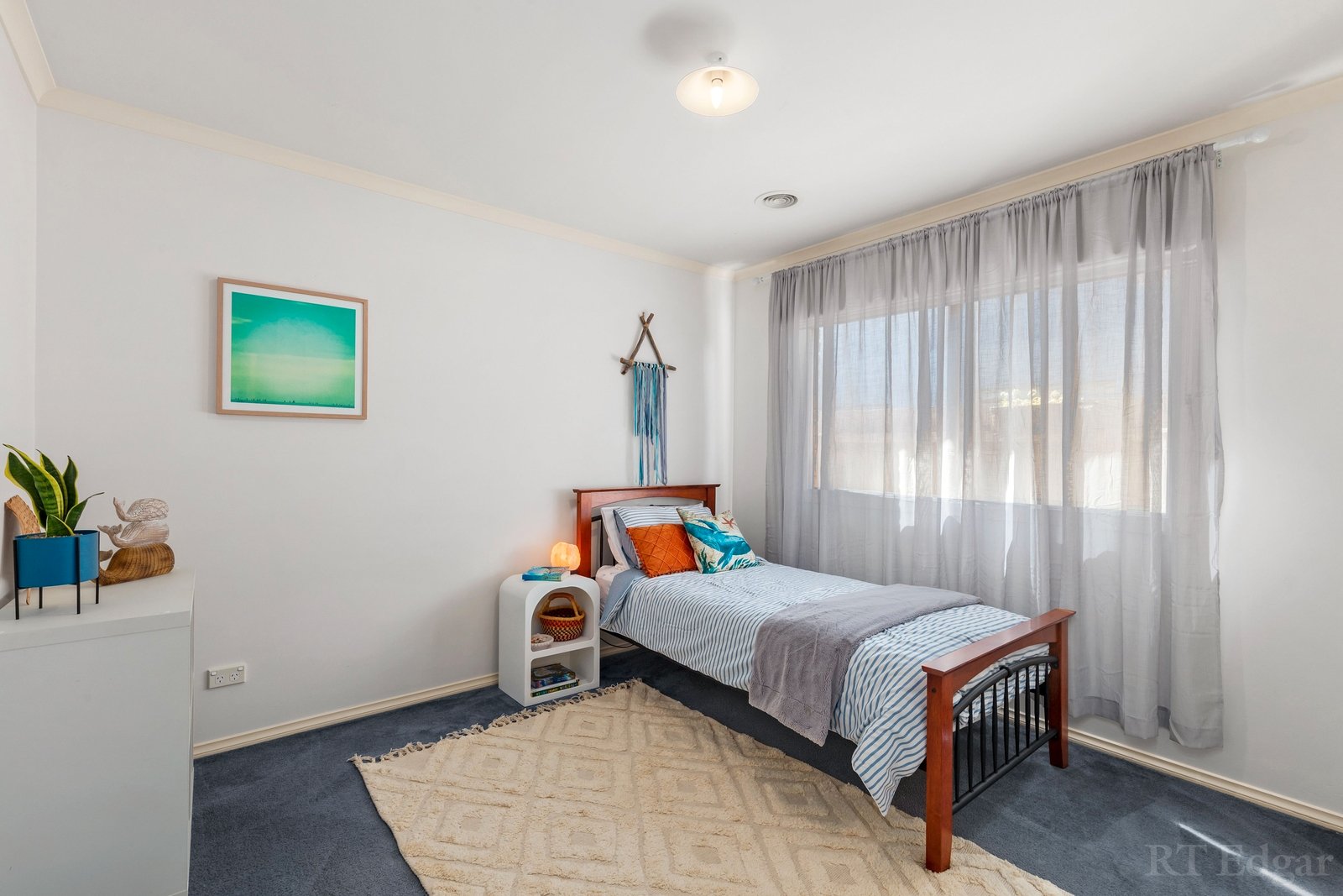 Real Estate and Property in 2 Fernwood Court, Ocean Grove, VIC