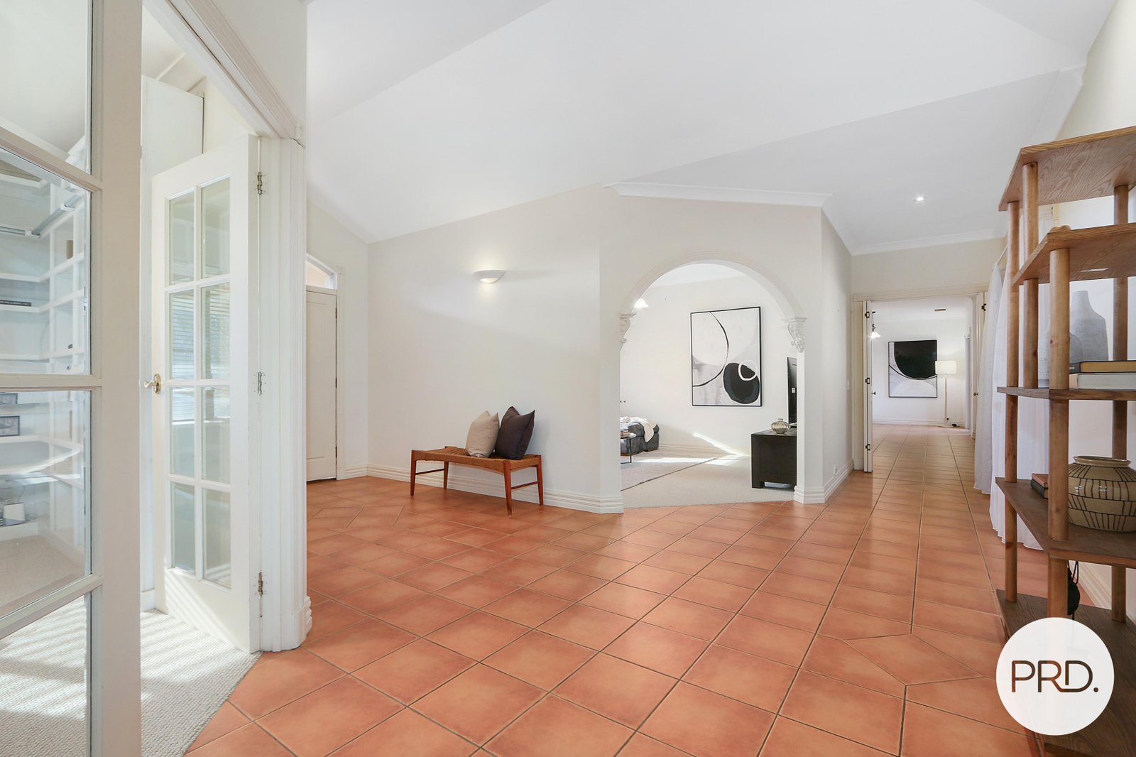 2 Finlay Road THURGOONA 6