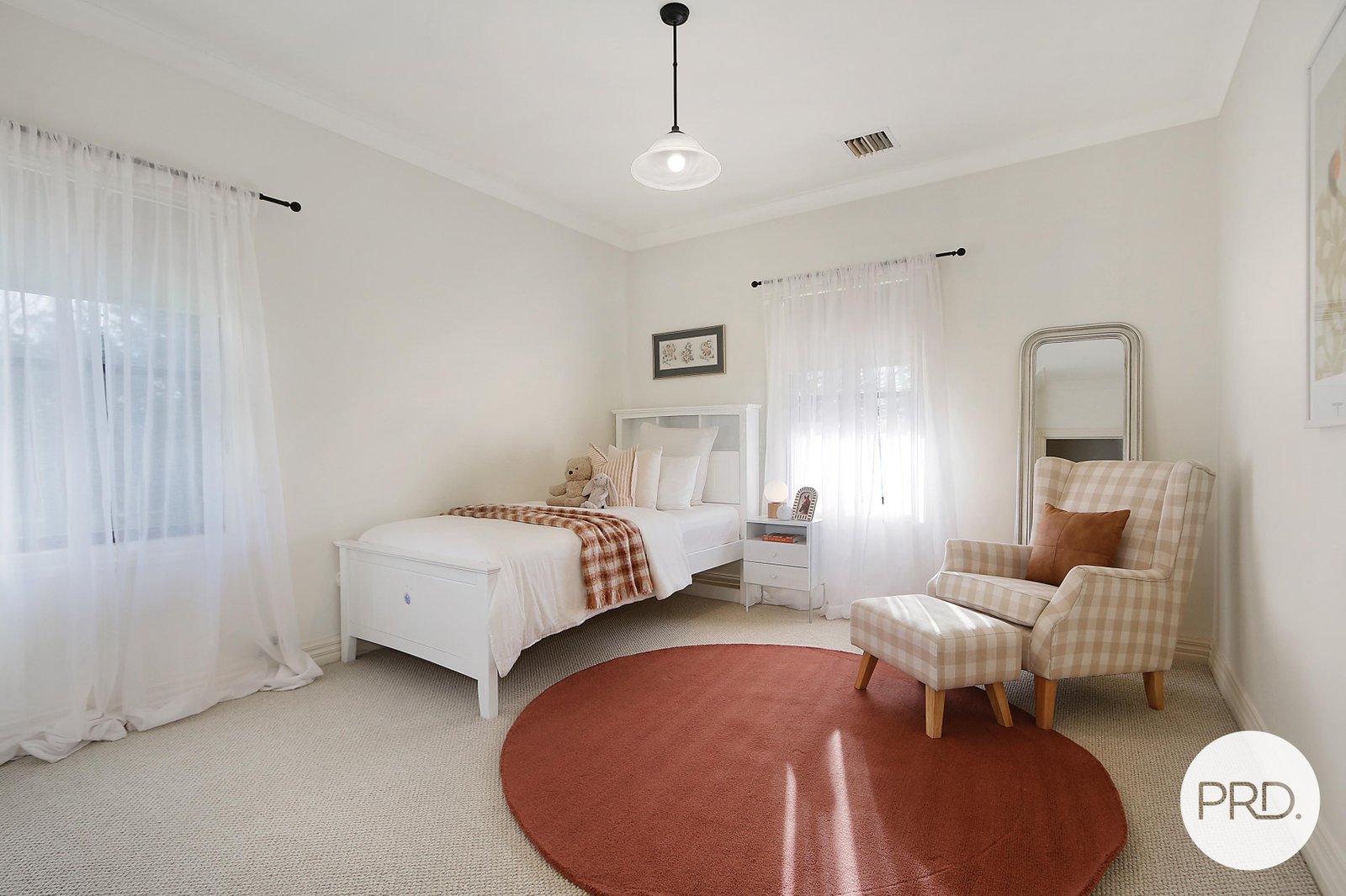 2 Finlay Road THURGOONA 17