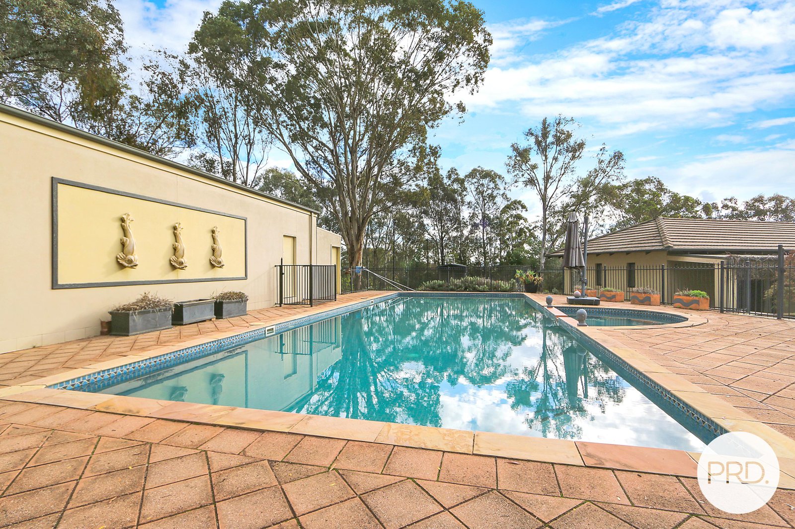 2 Finlay Road THURGOONA 25
