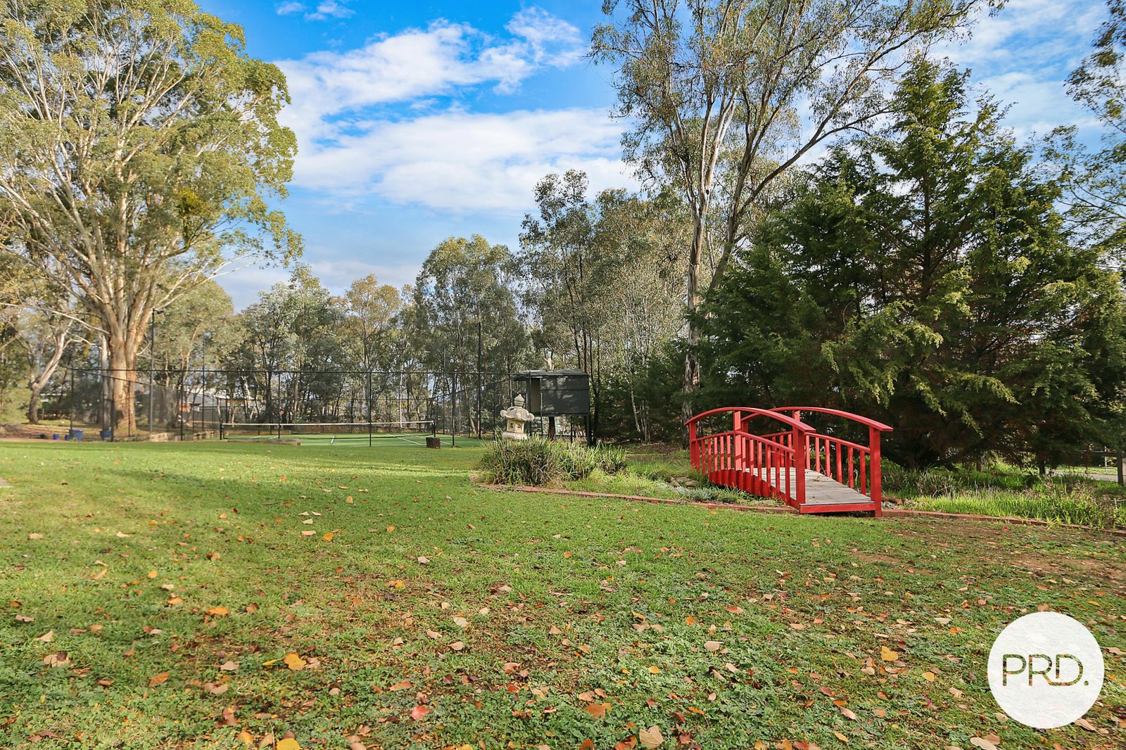 2 Finlay Road THURGOONA 32