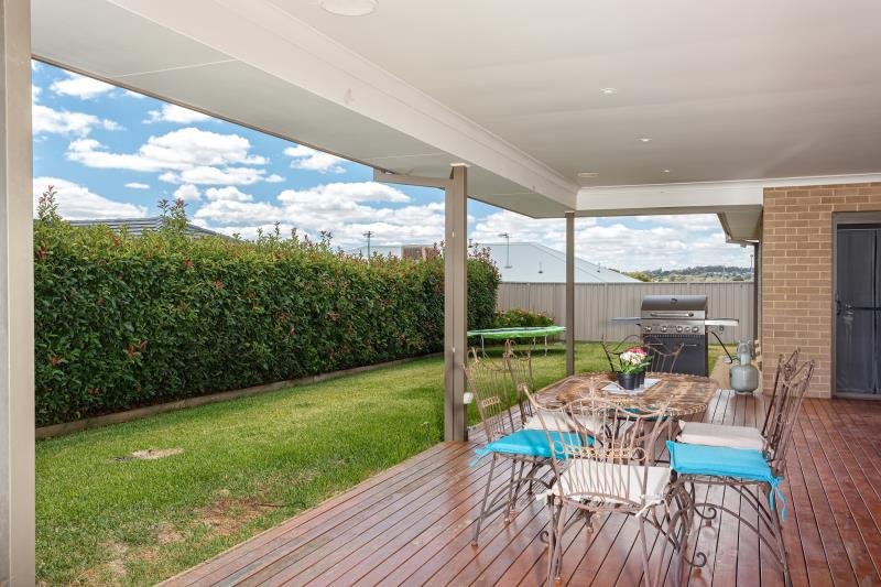 2 Fisher Place LLOYD 9