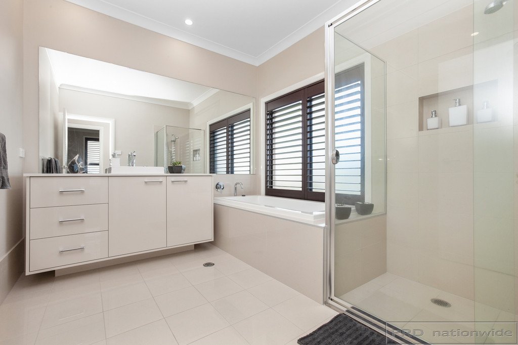 2 Flatwing St  CHISHOLM 5