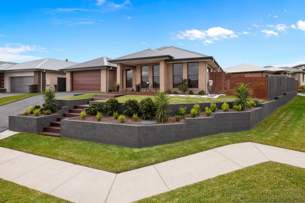 2 Flatwing St  CHISHOLM 8